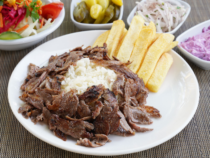 Pilav Üstü Döner (110g) Pilav Üstü Döner (110g)